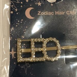 Gold plated zodiac leo horoscope astrology crystal Bedazzled bling hairclips new